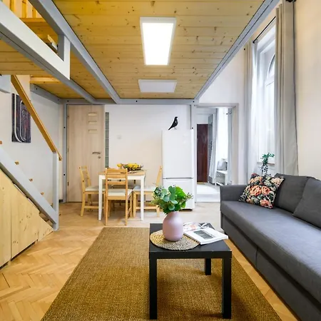 Avenue Loft J52 *