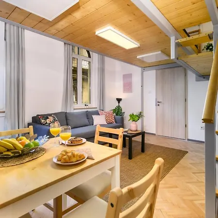 דירה Avenue Loft J52
